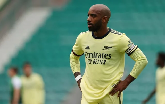 Arsenal broadcast news: Lacazette is free to leave