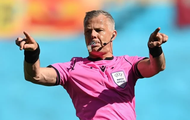 Björn Kuipers judges the Euro 2020 final