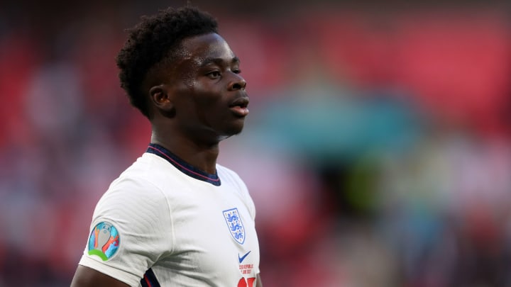 Bukayo Saka returns to Denmark