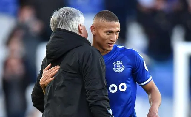 Carlo Ancelotti Oo Telefoon Kula Hadlay Richarlison Oo Uu Ka Doonayo