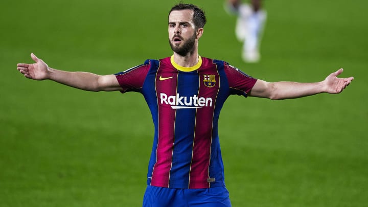 Contact Miralem Pjanic
