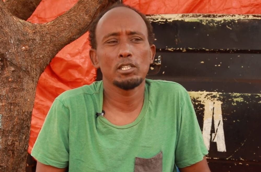 Daawo: “Waxaan Al-Shabaab ugu biiray si dhagaxii