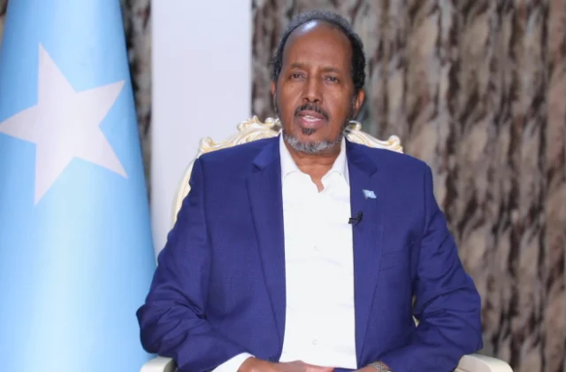 Muxuu ka yiri Xasan Sheekh doorashadii Kismaayo