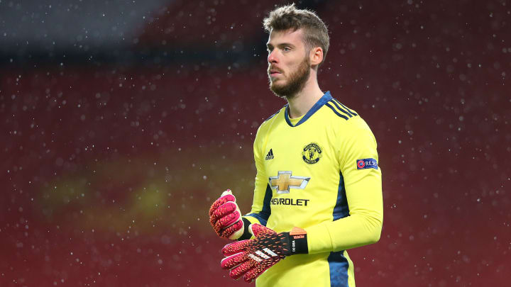 De Gea decided to fight for the place