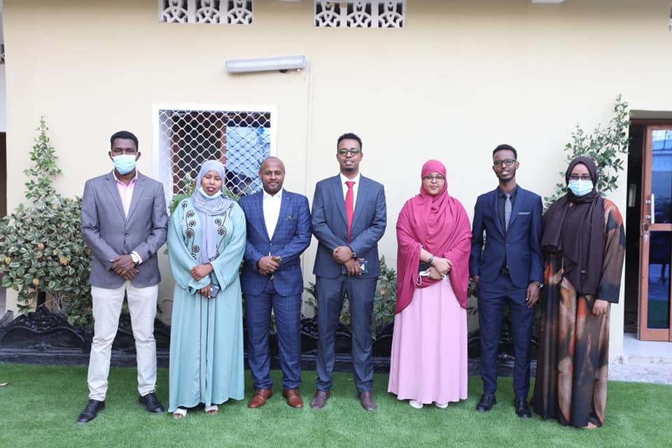 Doorasho ay ka maqan yihiin garabka Cabdi Caashi oo guddoon …