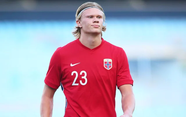 Erling Haaland gives a calm reaction to the price tag of 150 million pounds