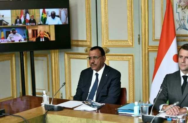France specifies the reorganization of its