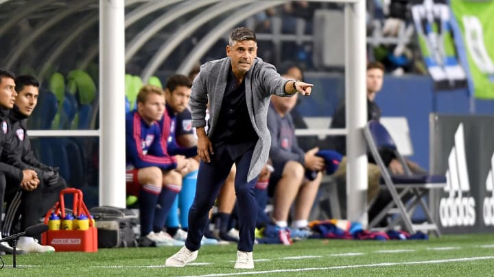 Gregg Berhalter defends FC Dallas head coach Luchi Gonzalez