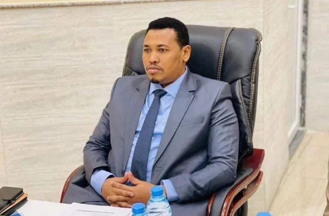 Guddoomiyaha baarlamanka HirShabelle oo is-hortaagay doorash…