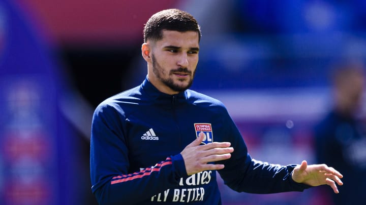 Gunners eye Houssem Aouar deal