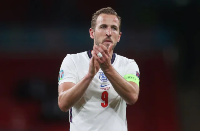 Harry Kane Oo Iska Diidaya Inuu Dib Ugu Laabto Tababarka Tottenham &
