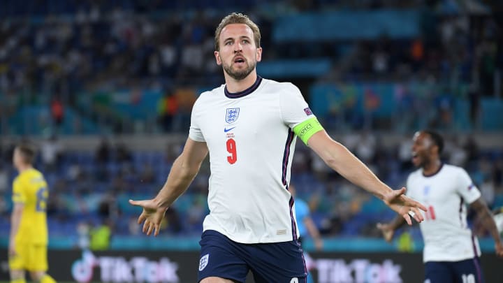 Harry Kane plays the perfect role for England