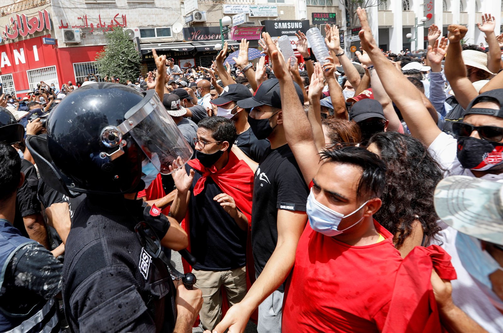 Hundreds are participating in the anti-government in Tunisia