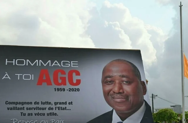 Ivory Coast: a book in homage to the former