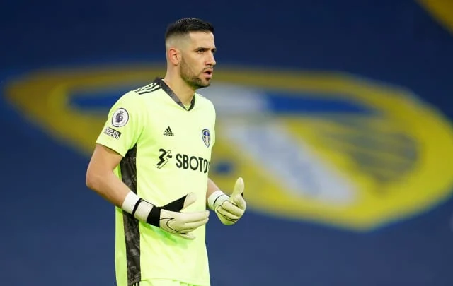 Kiko Casilla near the Elche loan