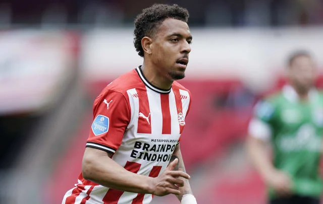 Liverpool transfer news: Talks to Donyell Malen