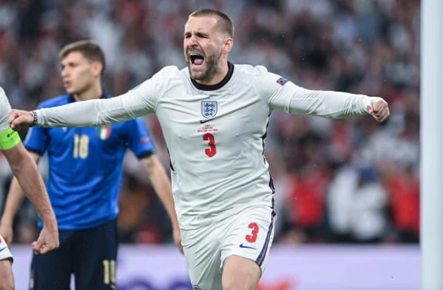 Luke Shaw played Euro 2020 with broken ribs
