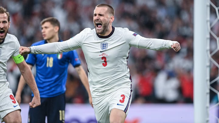 Luke Shaw played Euro 2020 with broken ribs