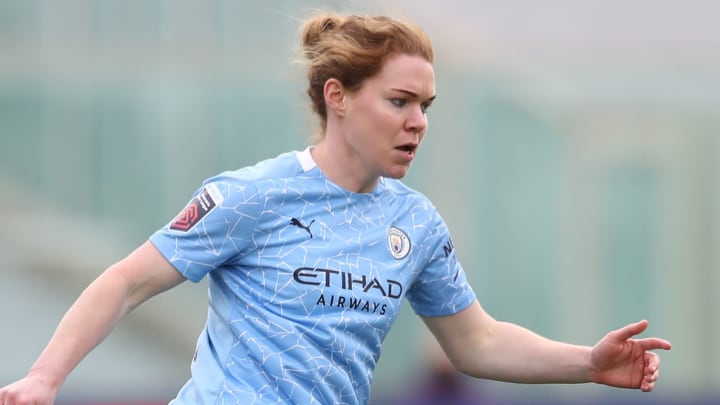 Man Utd transfer news: Aoife Mannion joins women