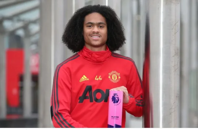 Manchester United Oo Uu Ka Tegay Xiddig Lagu Tilmaamo Inuu Leeyahay