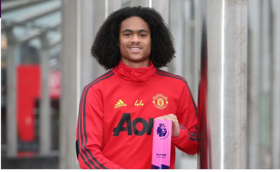 Manchester United Oo Uu Ka Tegay Xiddig Lagu Tilmaamo Inuu Leeyahay