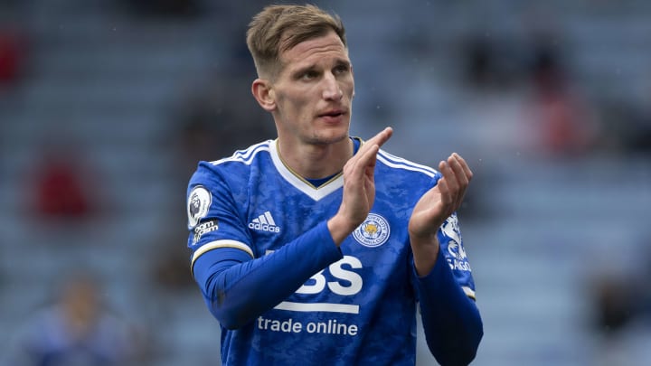 Marc Albrighton signs new contract