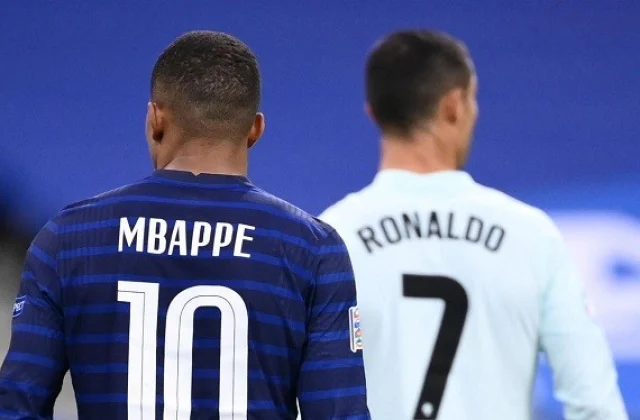 Mbappe, Pogba, Ronaldo: Xiddigaha Waaweyn Ee Sida Xorta Ah Uga Tegaya