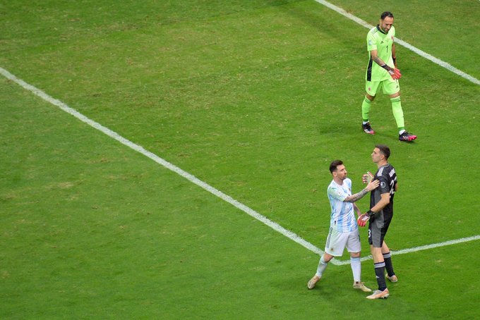 Muxuu Yahay Hadalka Kasoo Yeedhay Lionel Messi Ee Warranka Ku Noqday