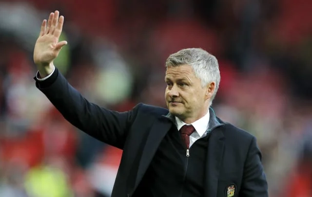 Ole Gunnar Solskjær signs new Man Utd agreement
