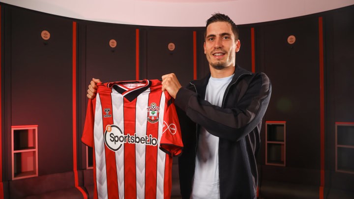 Perraud agrees to a four-year contract