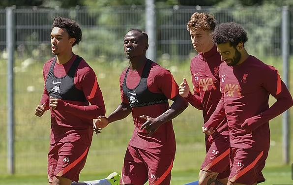 RASMI: Liverpool Oo Shaacisay AFAR Kooxood Oo Ay Ciyaaro Saaxiibtinimo