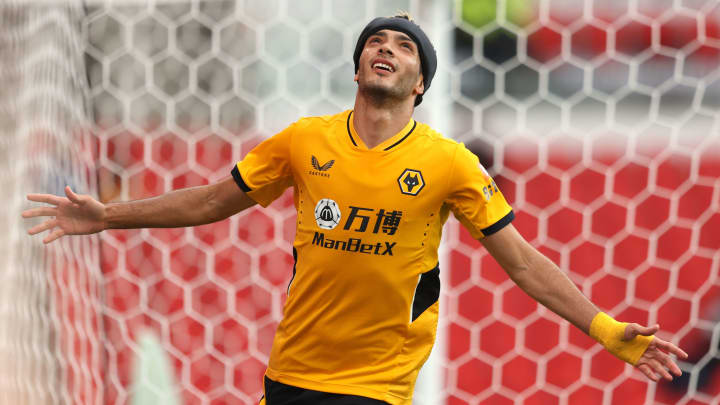 Raul Jimenez scores the first goal since injury