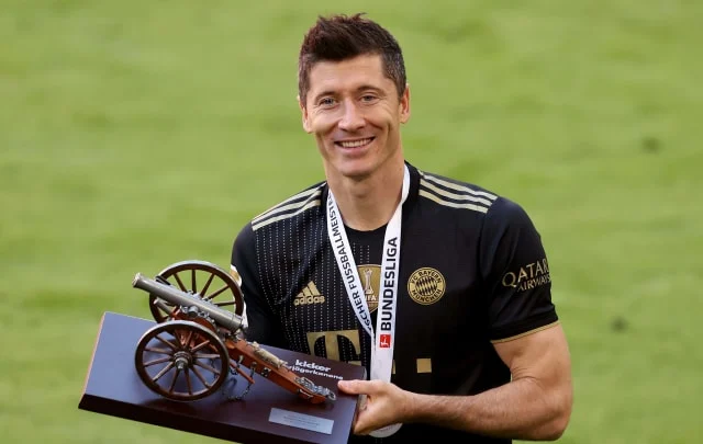 Robert Lewandowski wins Germany’s football player of the year