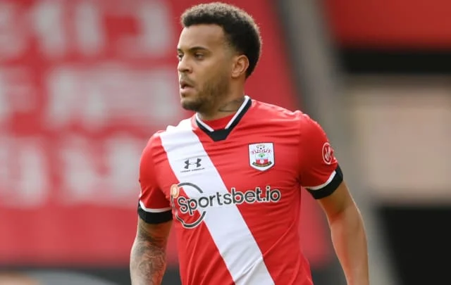 Ryan Bertrand agrees to a free