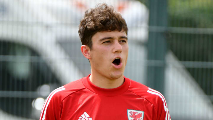 Seagull’s eye moves for Rodon & James