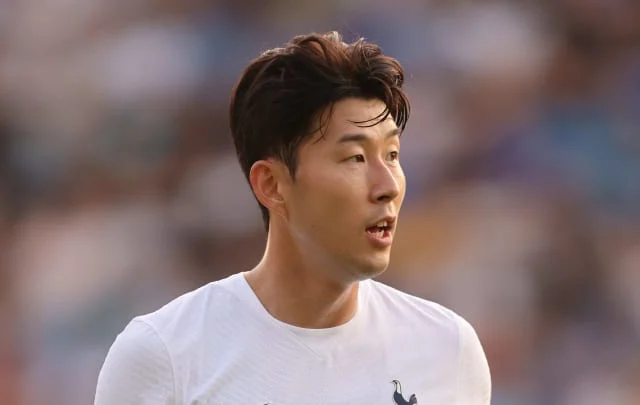Son Heung-min signs a new contract until 2025