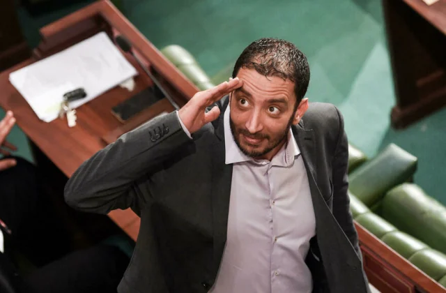 Tunisian security forces arrest MPs critical of the president