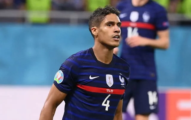 Varane does not rush over the future