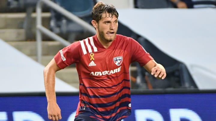 Venezia FC acquires FC Dallas player Tanner Tessmann