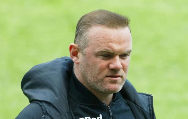 Wayne Rooney injures Jason Knight during training