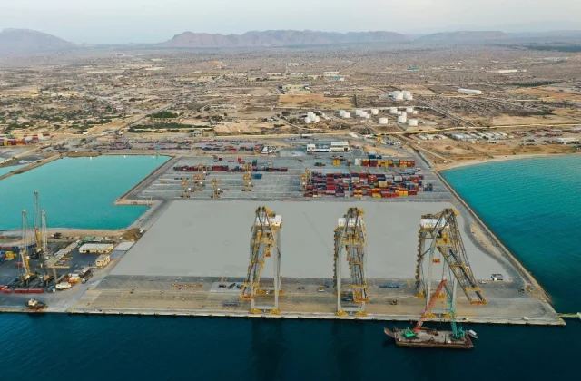 Xog: Nin Imaaraati ah oo markab siday shixnad dhan $5 milyan…