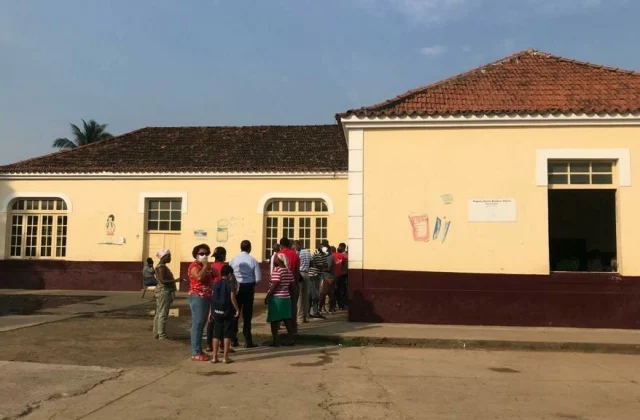 residents called for elections