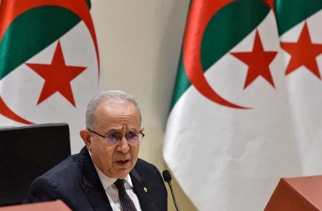 Algeria breaks off diplomatic relations with Morocco