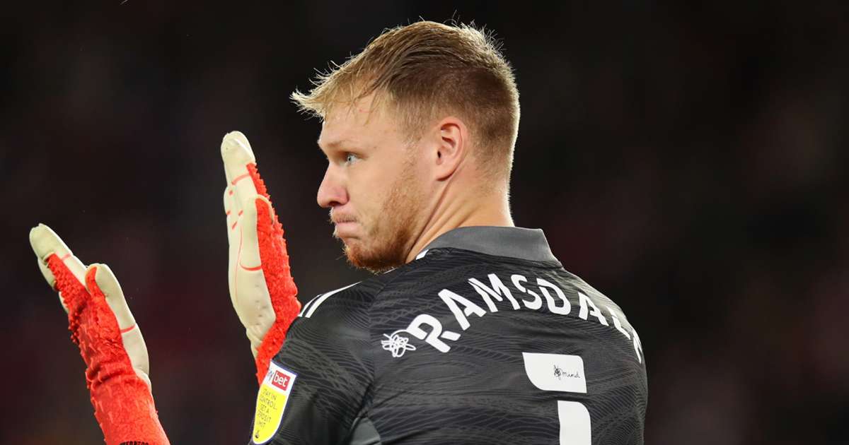 Arsenal sign Sheffield United goalkeeper Ramsdale