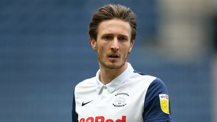 Ben Davies joins Sheff Utd on loan
