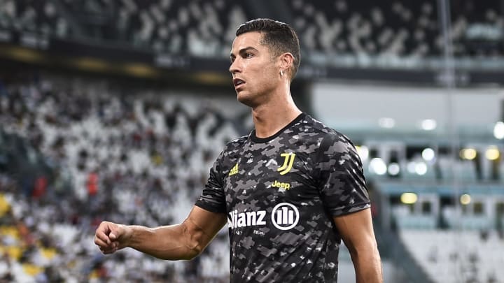 Cristiano Ronaldo transfer: Allegri confirms that Juventus will stay