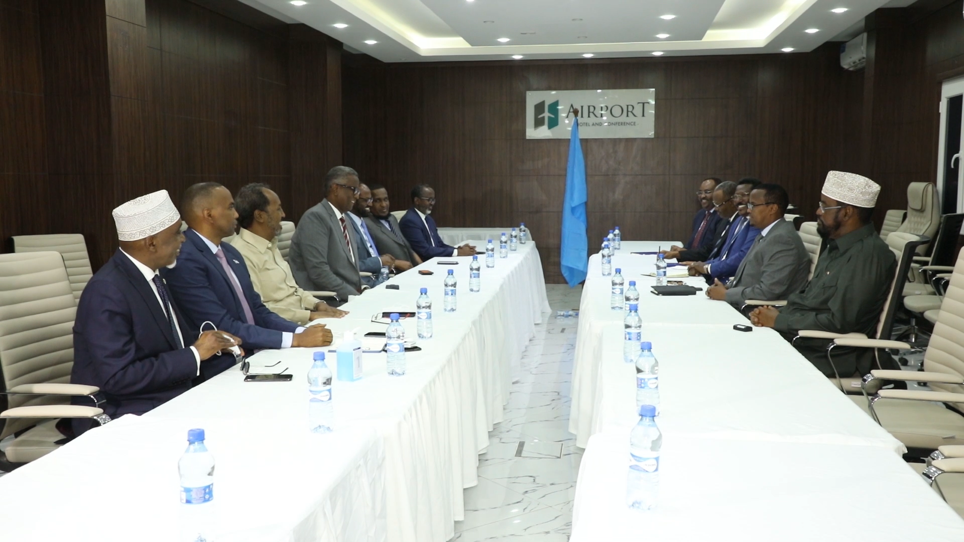 Musharaxiinta iyo madax goboleedyada oo kulan