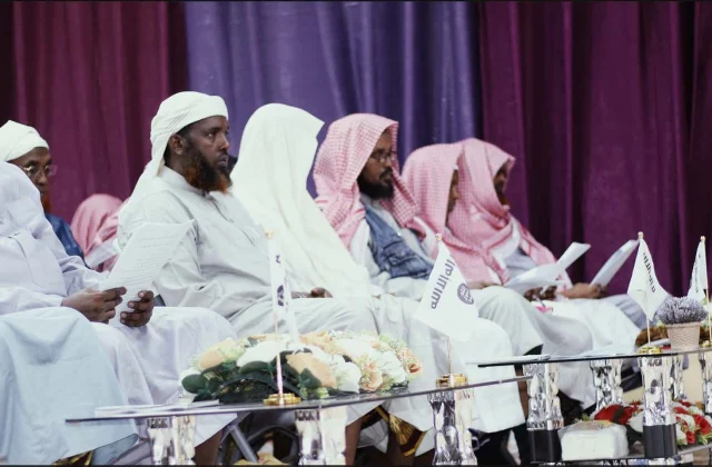 Daawo: Habka yaabka leh ee Al-Shabaab ay uga