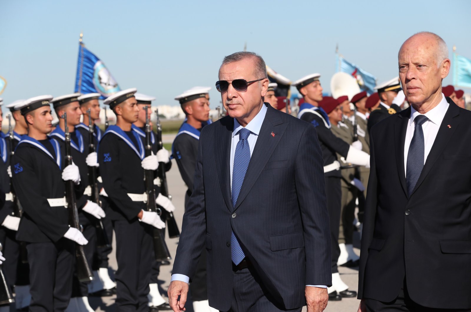 Erdoğan emphasizes democracy in conversations with