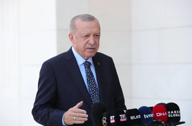 Erdogan oo war kasoo saaray wada-hadallo ay la
